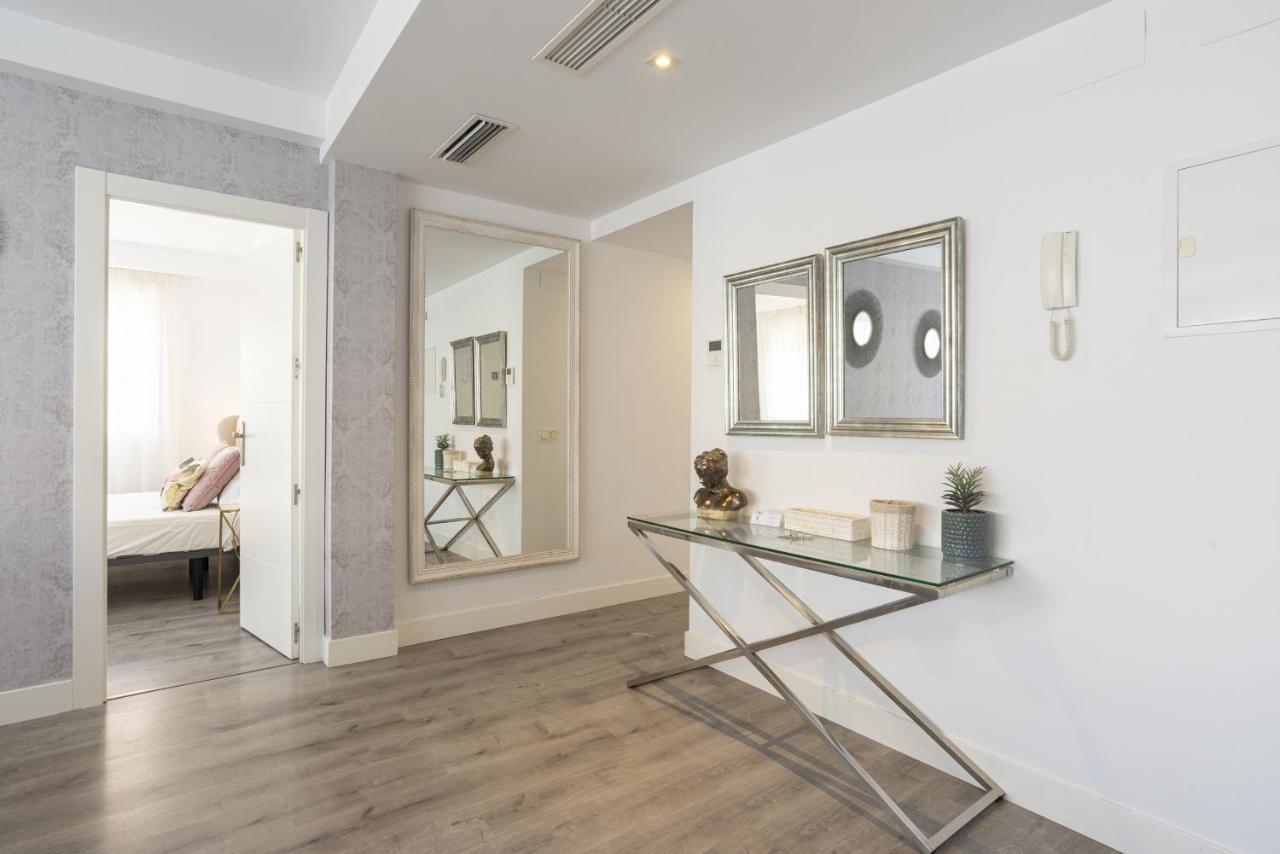 Soho Premium 4 Bedrooms Apartment Malaga Exterior photo